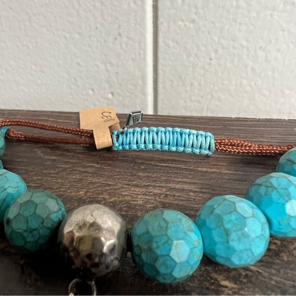 Silpada .925 Sterling Silver Best Trend Magnesite Bead Adjustable Bracelet - Picture 3 of 4